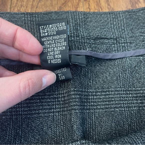 BCX Pleated Pencil Skirt Gray 11 - Picture 5 of 11